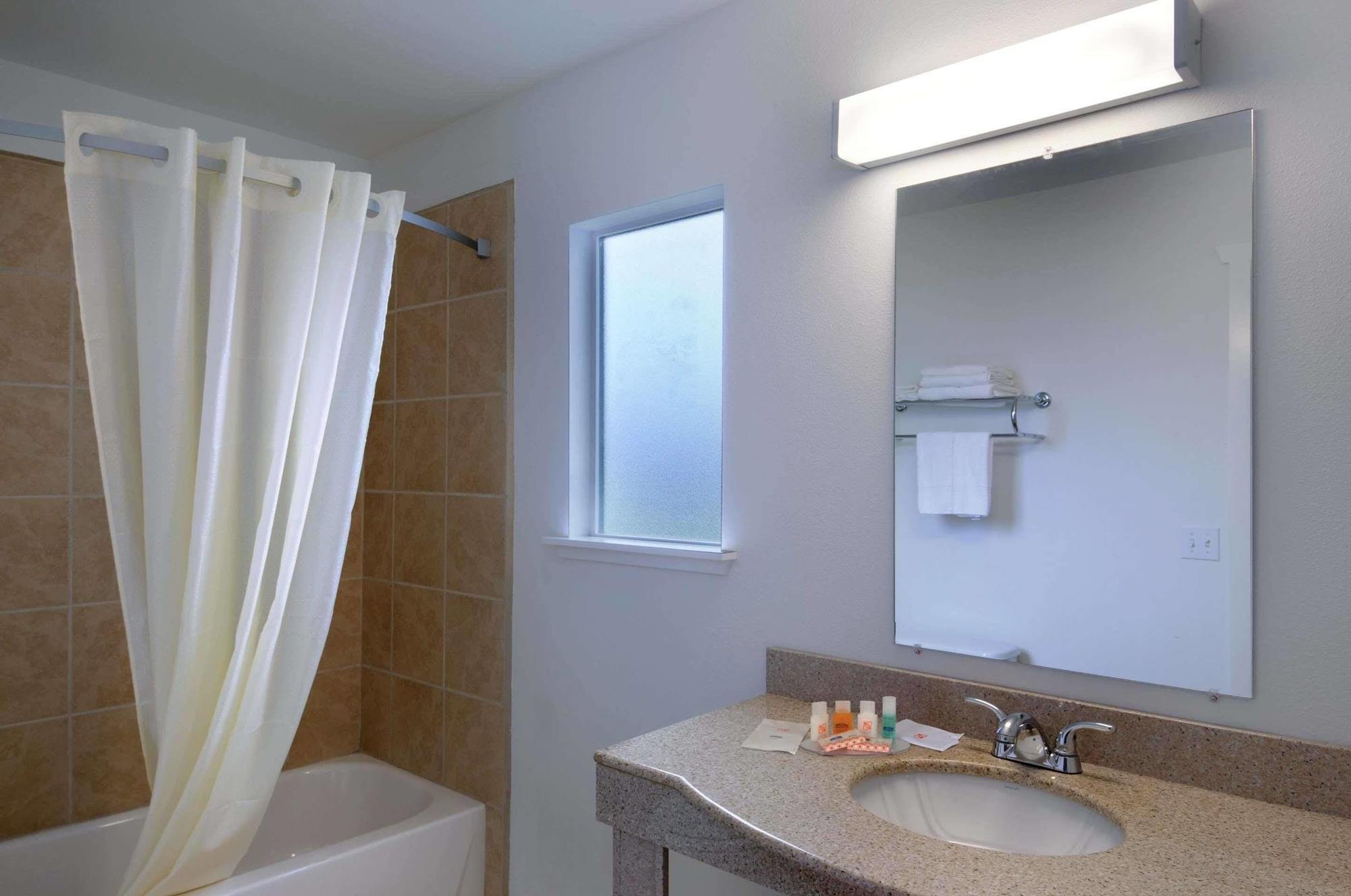 Knights Inn & Suites Seatac Airport Tukwila Εξωτερικό φωτογραφία